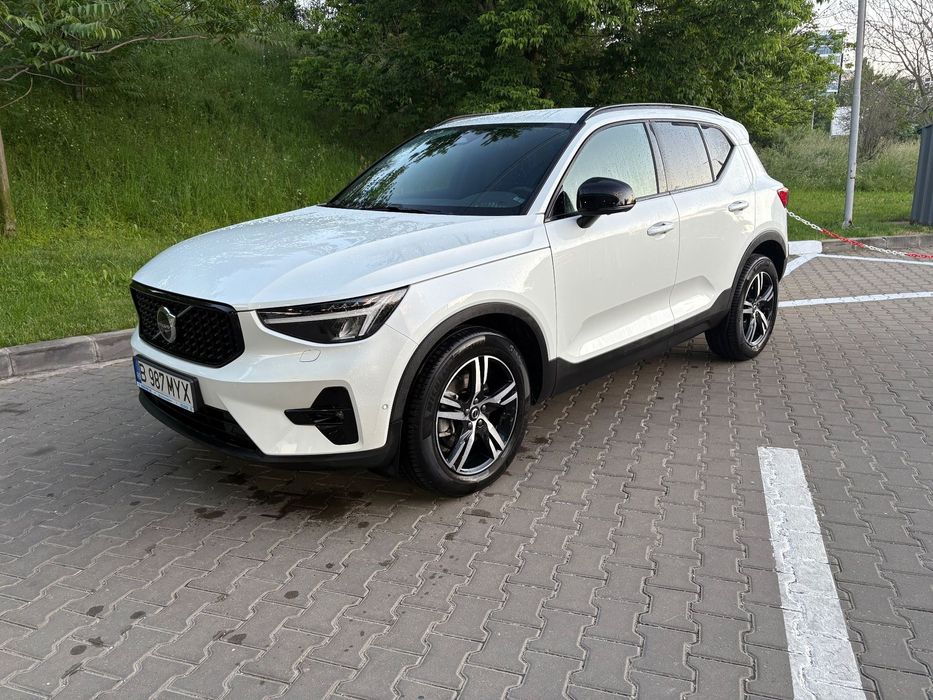 Volvo XC 40 Primul proprietar, stare perfecta, garantie 2 an AWD, Plus Dark