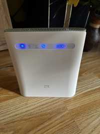 Router ZTE MF286R1