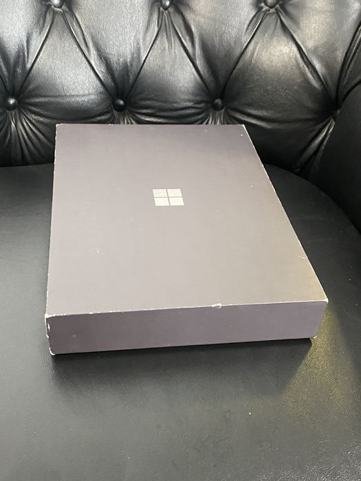 Tableta Microsoft Surface Pro / 16 GB RAM / 512 GB / 11th Ed / Black