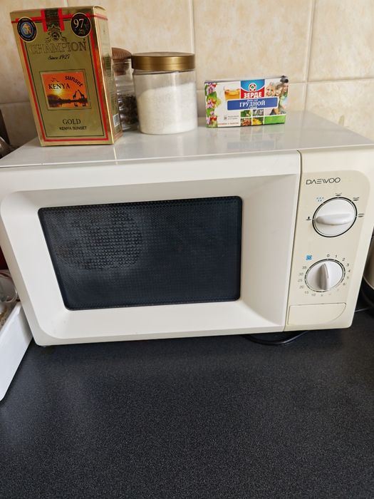 Продам микроволновку недорого