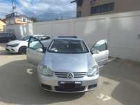 Vând Golf 5 Model Deosebit