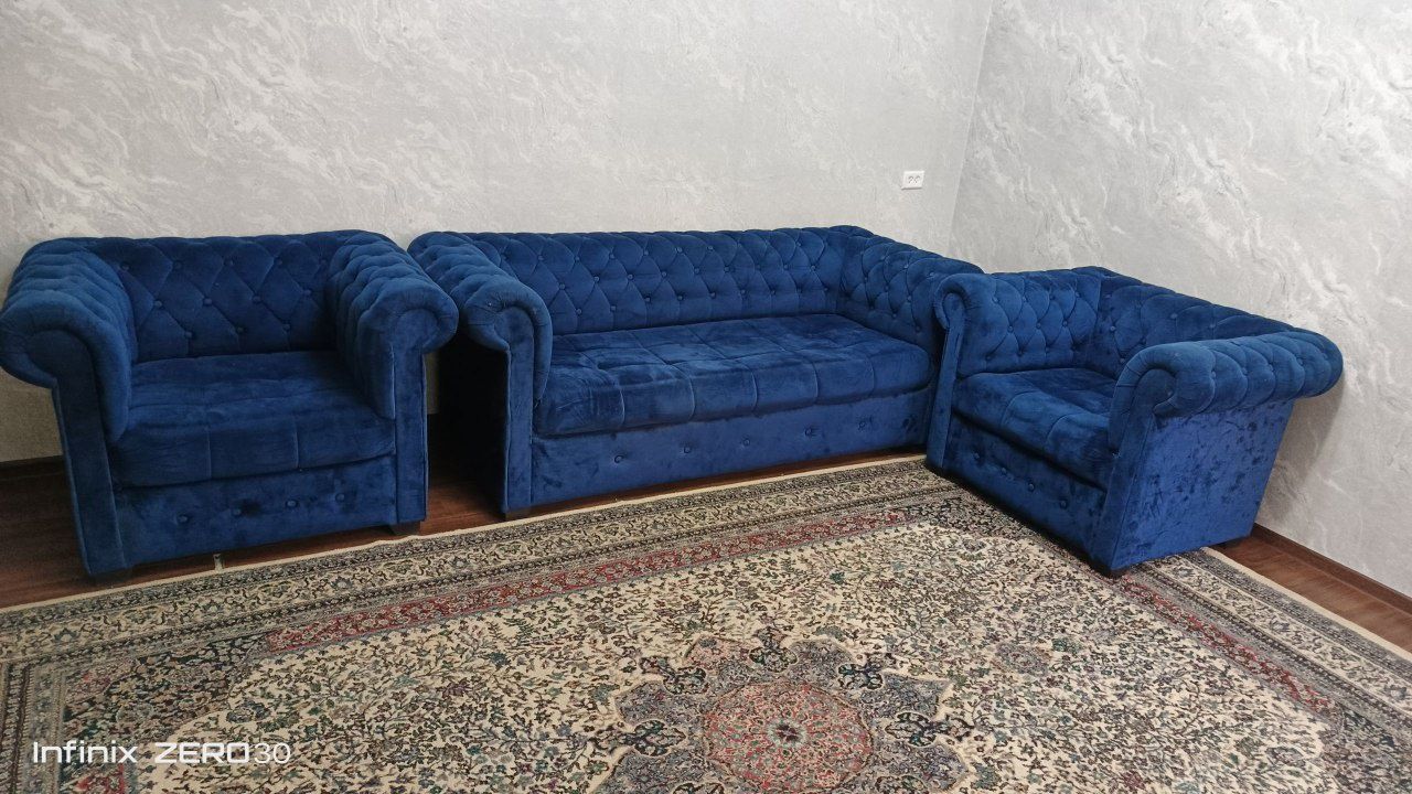 Divan kreslo sotladi