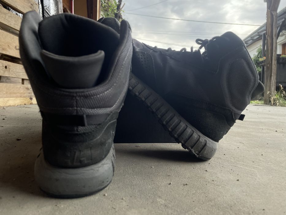 Ghete Helly Hansen cu Helly Tech Waterproof - Mărimea 44