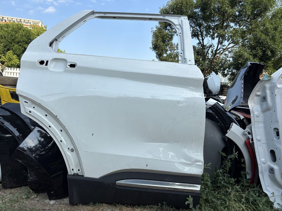 Врата Ford Explorer