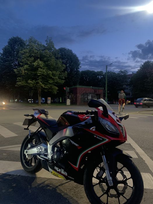 Aprilia rs4 replica biaggi