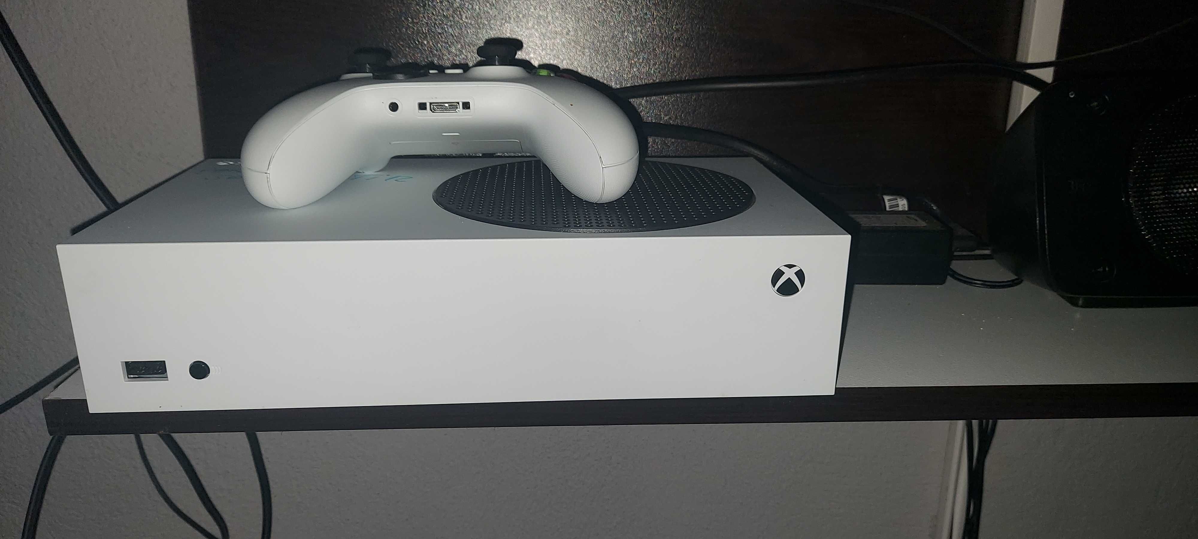 Vand XBOX ONE S 5000 MB