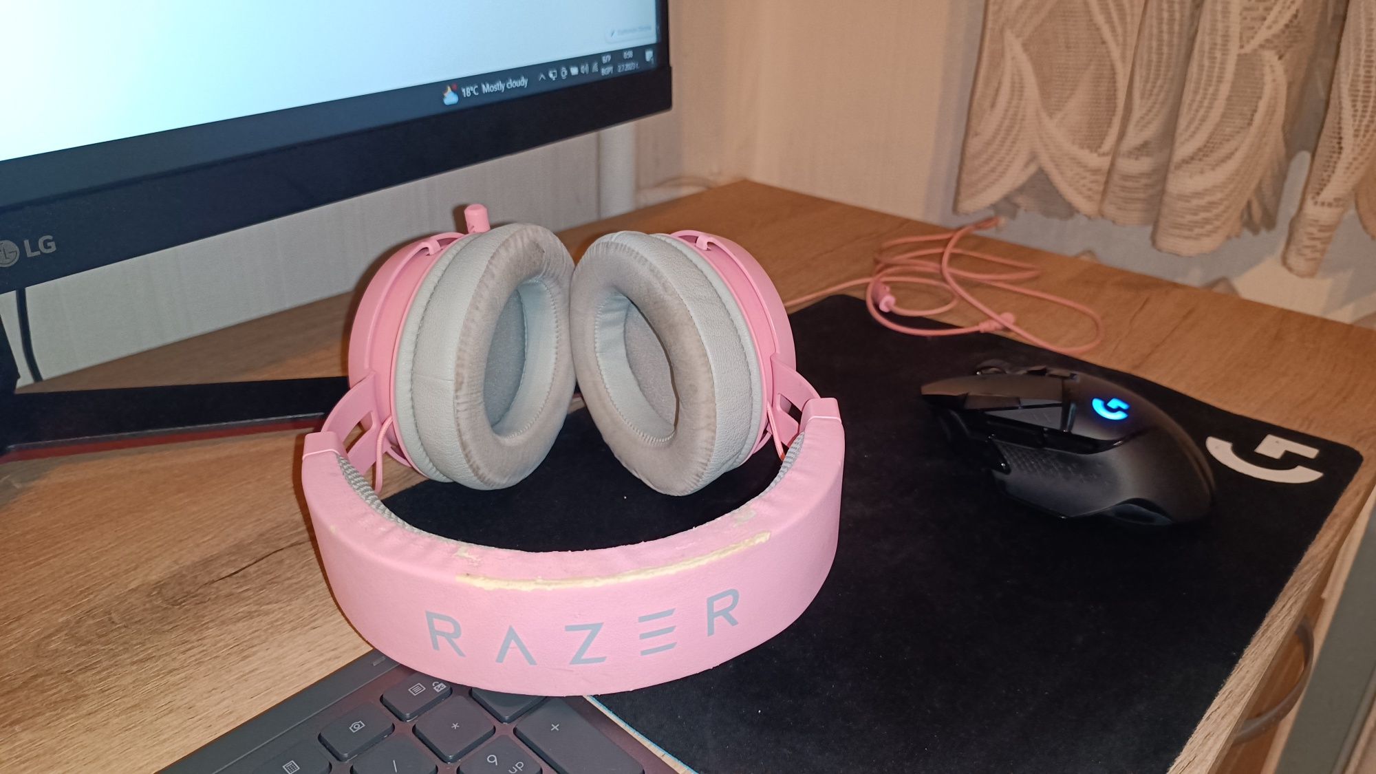 Гейминг слушалки Razer Kraken - Quartz, розови