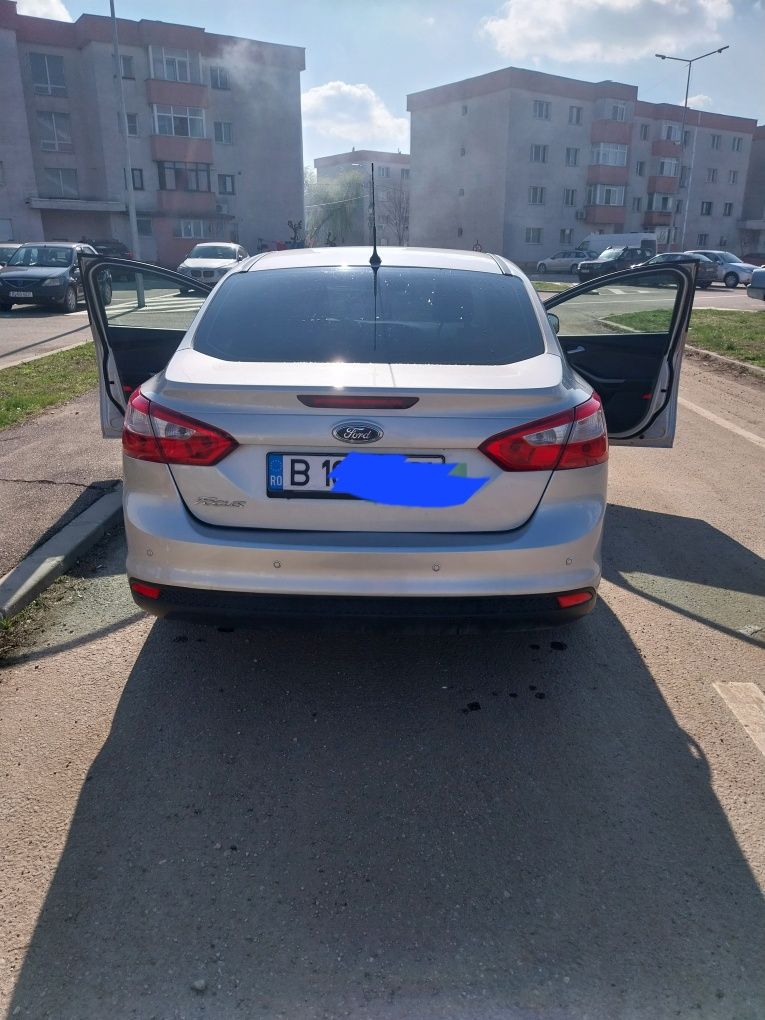 Ford Focus an 2011