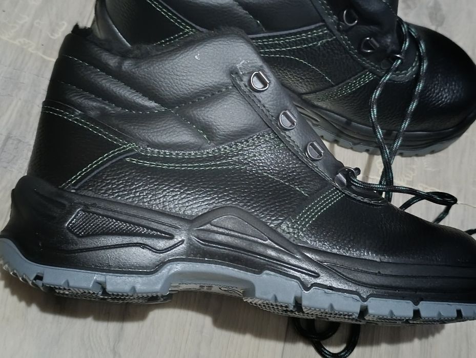 Зимние ботинки рабочие