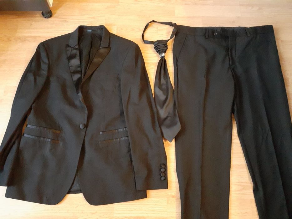 Vand Costum Gioberti marimea 50