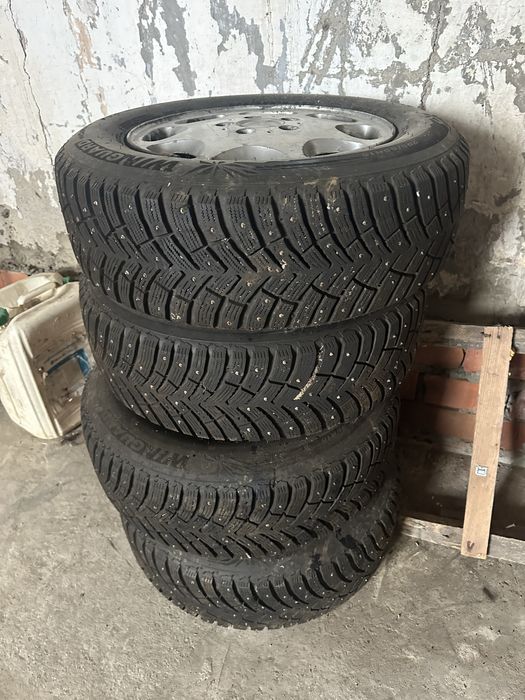 Продам колеса в сборе резина зима