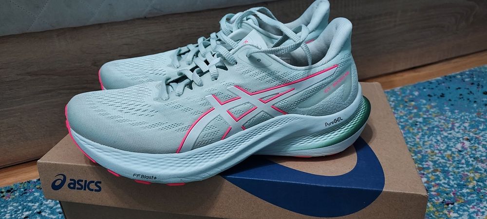 Дамски маратонки  ASICS GT-2000 12