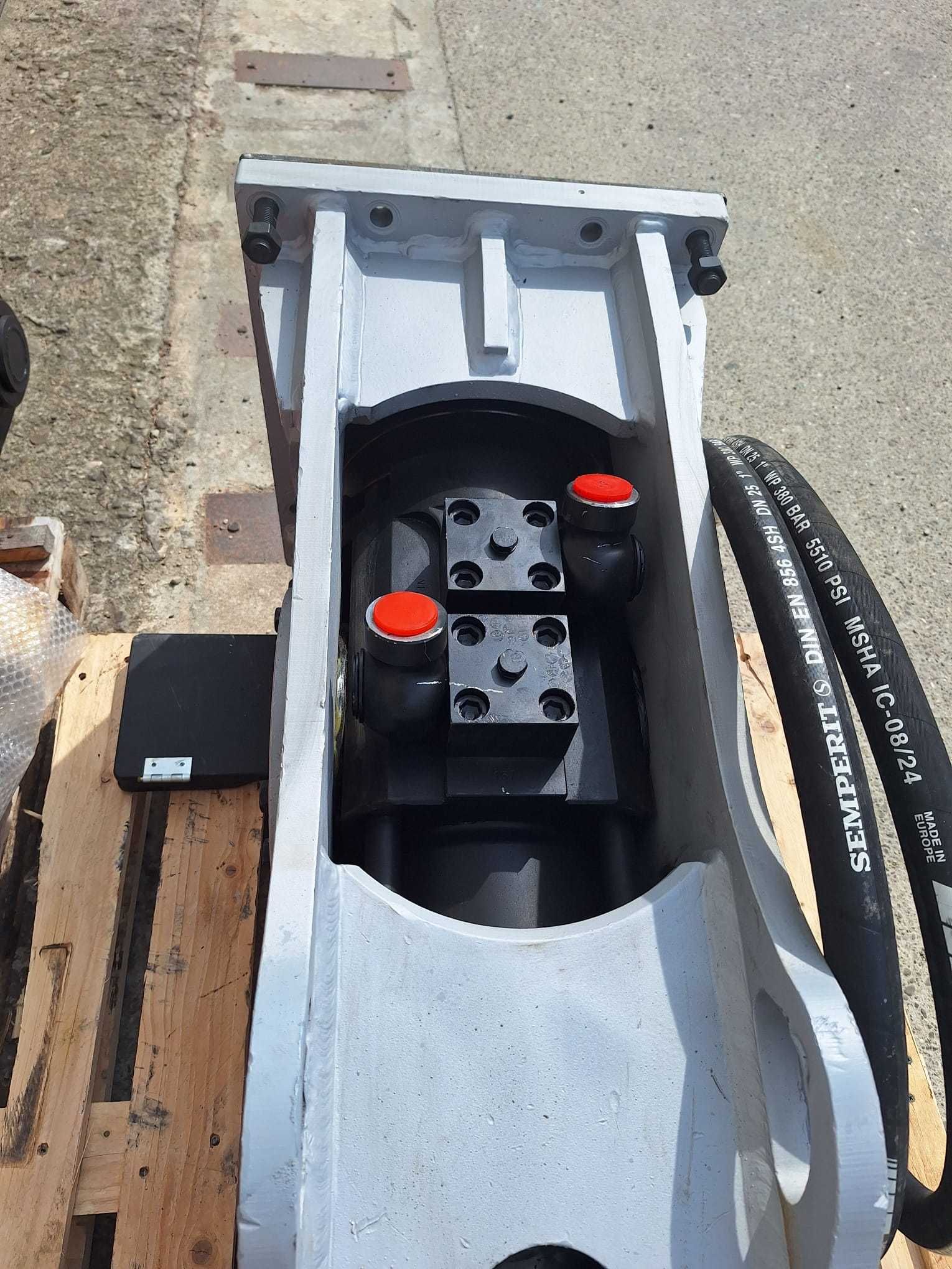 Picon excavator ciocan hidraulic Tecna HF280 - 1500 kg