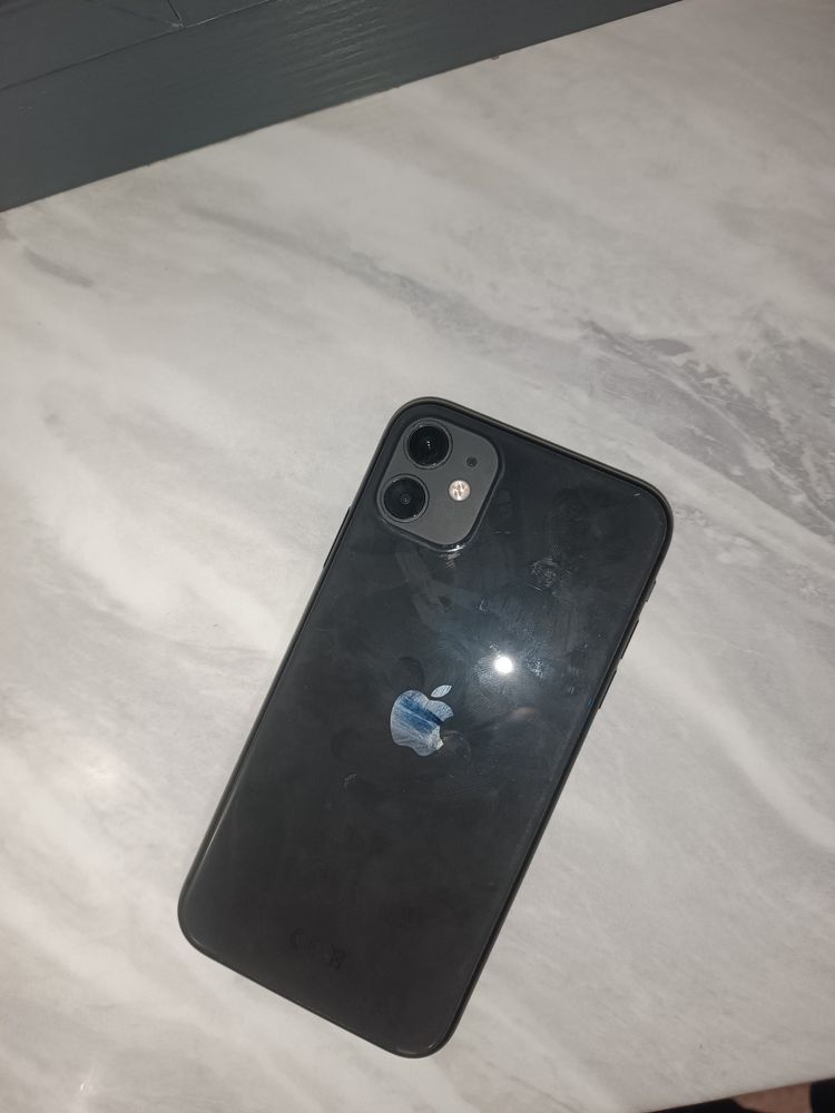 Iphone 11 128gb/Еас сборка/ 11 128гб 83% в отличном сост.