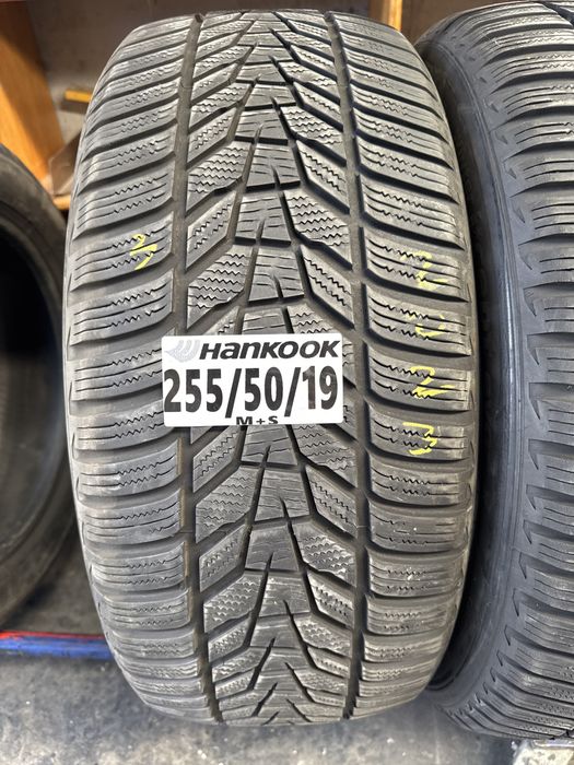255/50/19 Hankook M+S