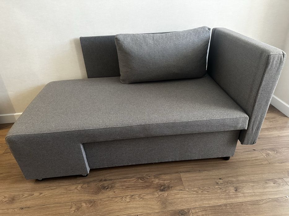 Продам диван-сафу