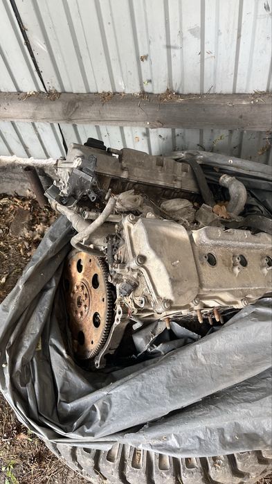 Продам Двигатель 1 MZ FE ,3 литра .