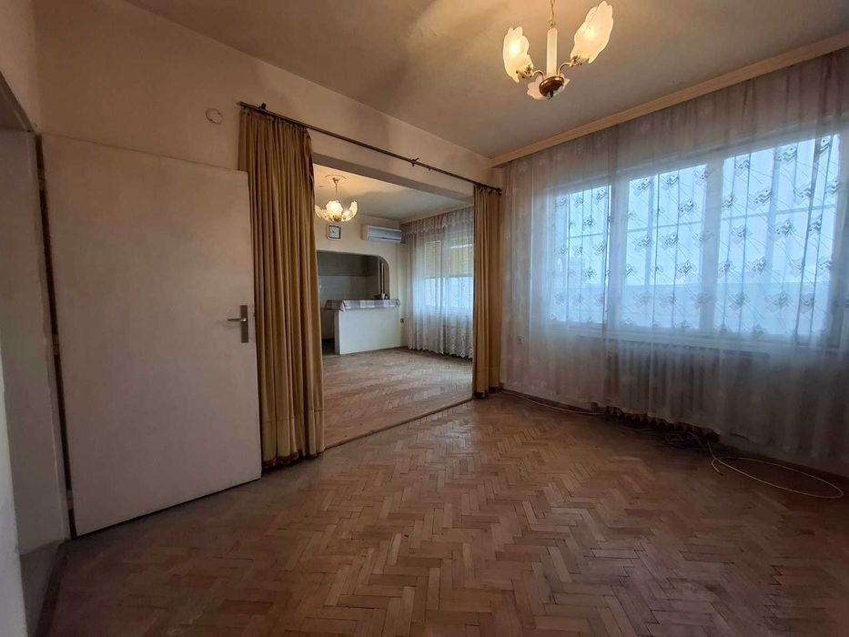 Продава се Четиристаен апартамент в Стара Загора, Аязмото - 86 кв.м за 1187 €/кв.м - Снимка #1