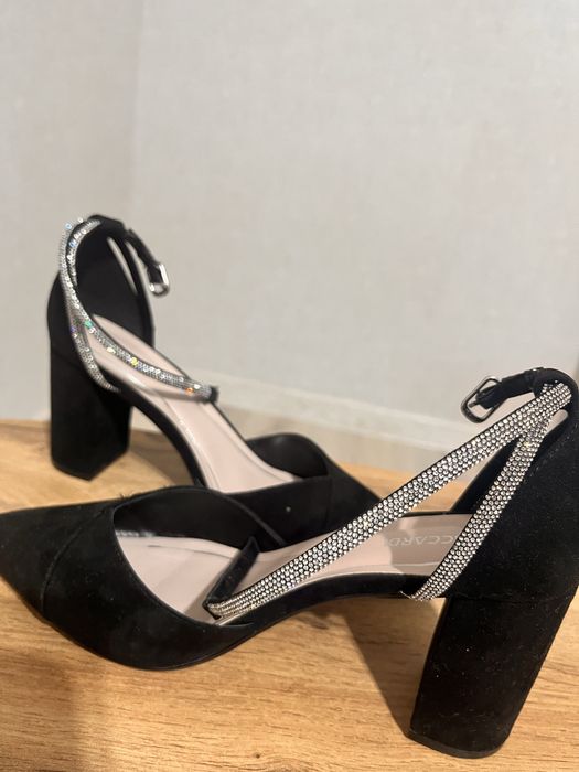 Туфли новые за 5000 тг