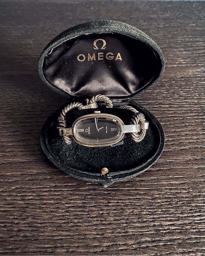 Рядък оригинален часовник Omega De Ville