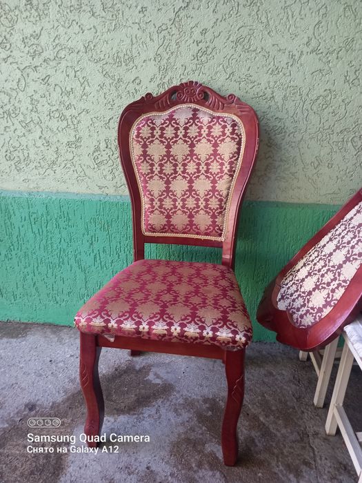 Стулья 6 шт некотрые хорошие некотоые плохое