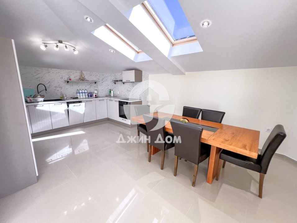 Продава се Къща в с. Кошарица, Област Бургас - 251 кв.м за 1255 €/кв.м - Снимка #3