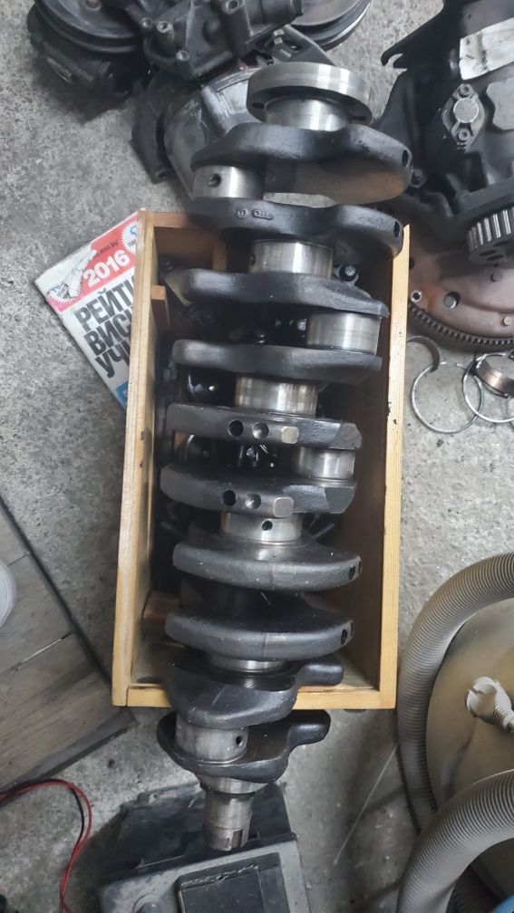 VW T4 2.4 d   на части