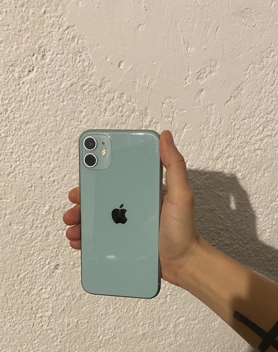 Iphone 11 128 gb green зелен 100% оригинална батерия