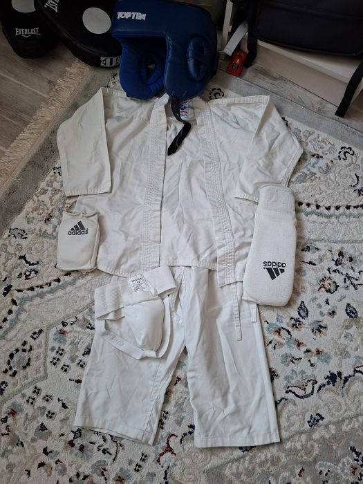 Кимоно, шлем, защита детское