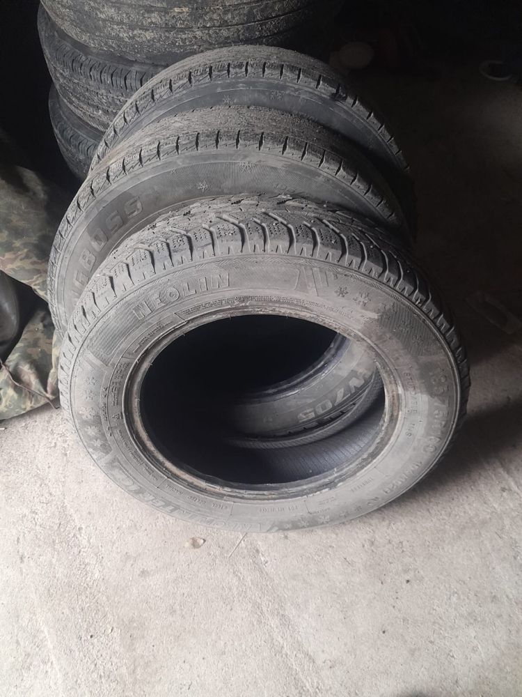 В продаже баллоны от газели 185/75R16C