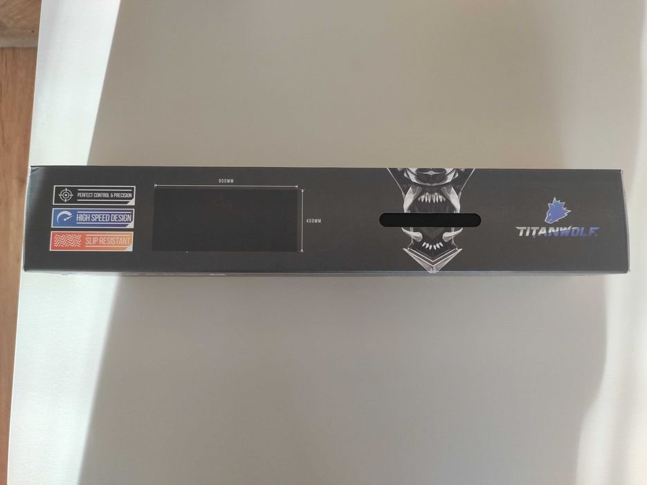 Razer DeathAdder V3 + MousePad 90x40 см (нови)