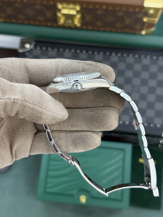 Rolex Sky-Dweller 42mm Oyster Blue Dial