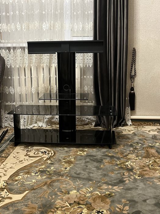 Подставка под телевизор