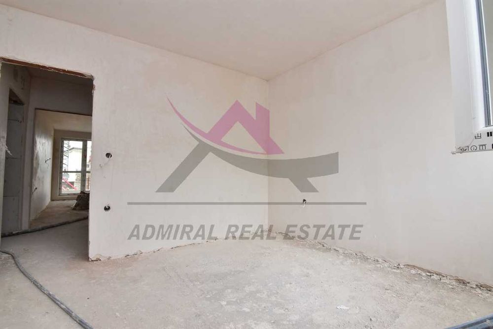 Продава се Двустаен апартамент в Варна, Възраждане 3 - 65 кв.м за 1524 €/кв.м - Снимка #4