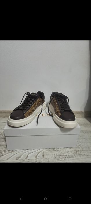 Adidasi Guess Low Elba