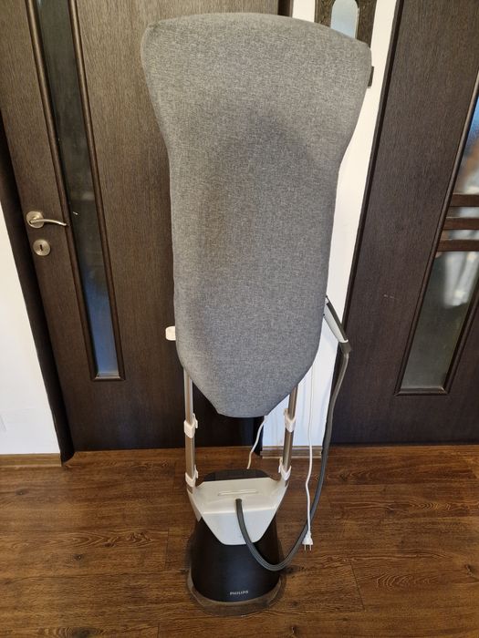 Fier de calcat vertical Philips GC628/80 all-in-one AiO Seria 8000