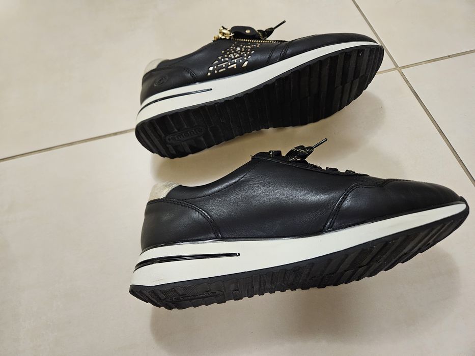 Дамски  черни сникърси