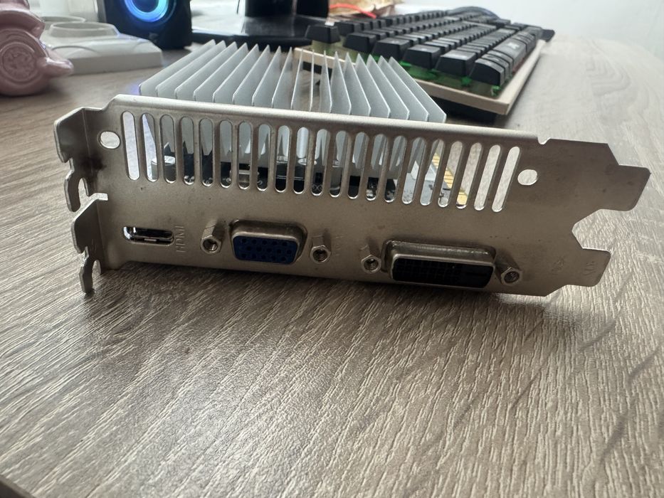 Видеокарта Nvidia GT 730 4GB