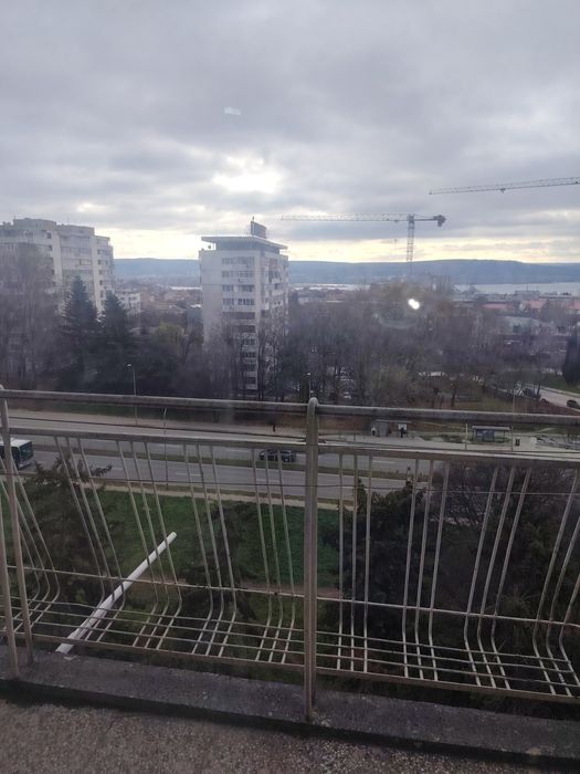 Апартамент в кв трошево