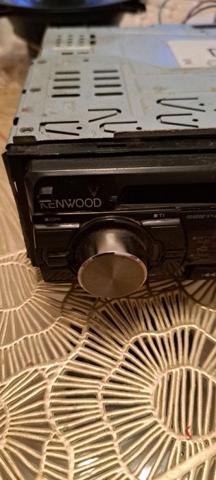 Cd player Kenwood +boxe auto LG