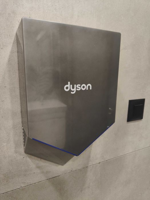 Сешоар за ръце Dyson airblade V