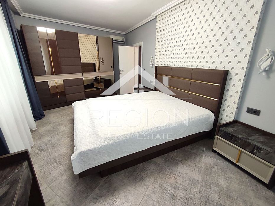 Дава се под наем Тристаен апартамент в Варна, Бриз - 110 кв.м за 1300 € - Снимка #8