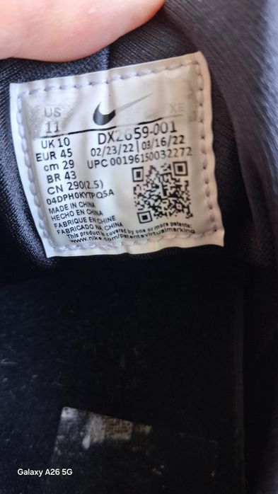 Nike Air Huarache 45 fit 42