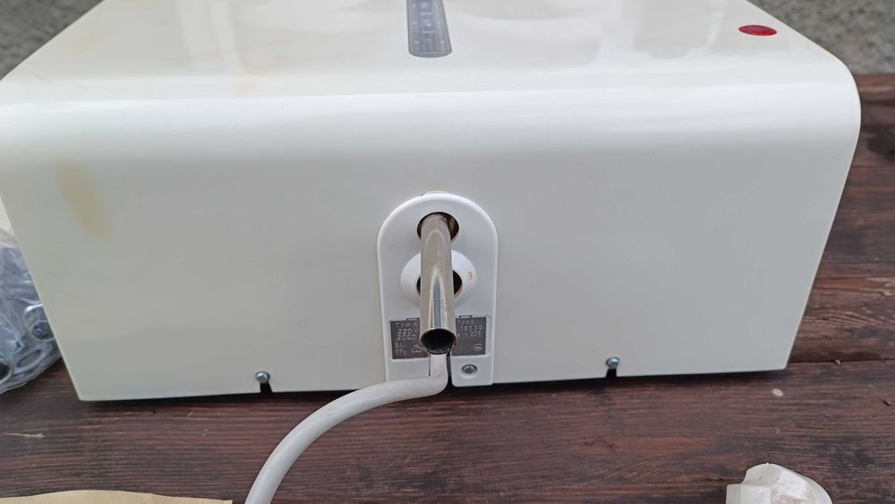 Проточен бойлер - тип "Юнга" - 5 литра - АКА ELECTRIC - GDR -220V- 2kW