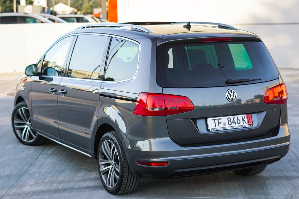 ## Vw Sharan DSG ##