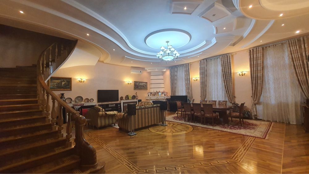 Продаётся свой  большой дом 10 соток