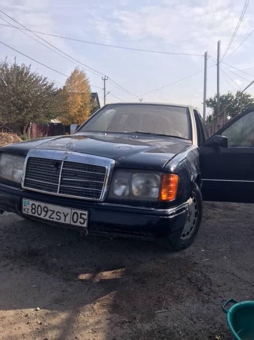 Продам мерс 124 в хорошем состоянине