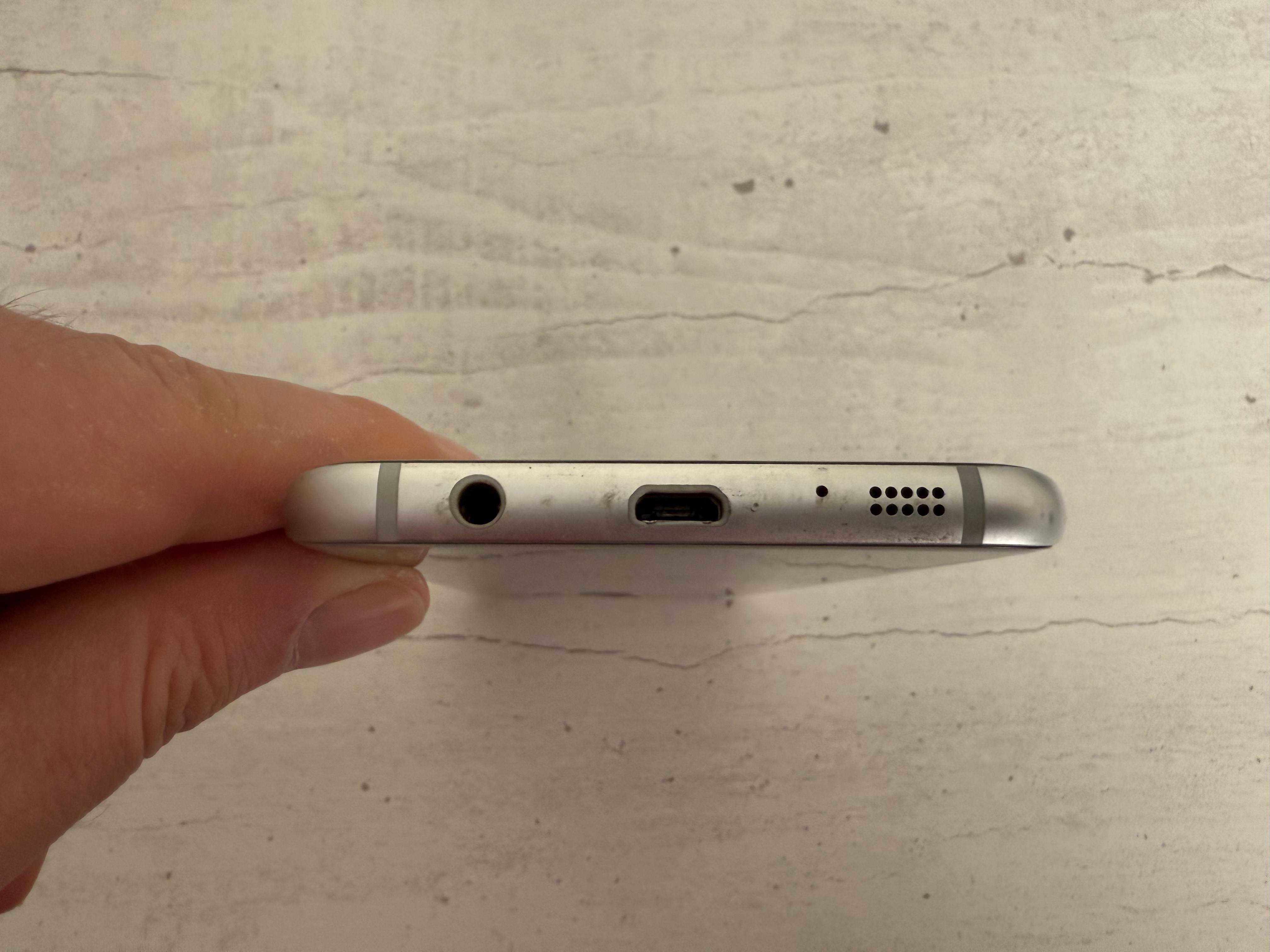 Смартфон Samsung S7 Edge
