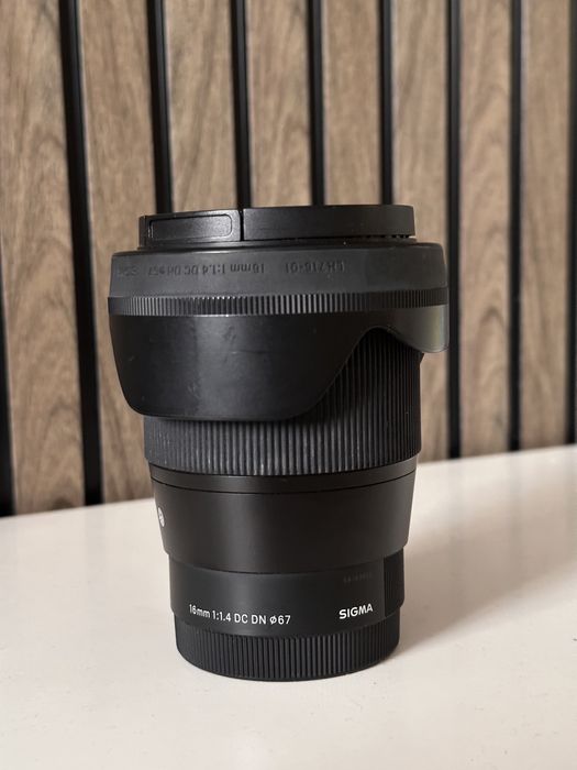 Sigma AF 16mm f/1.4 DC DN
