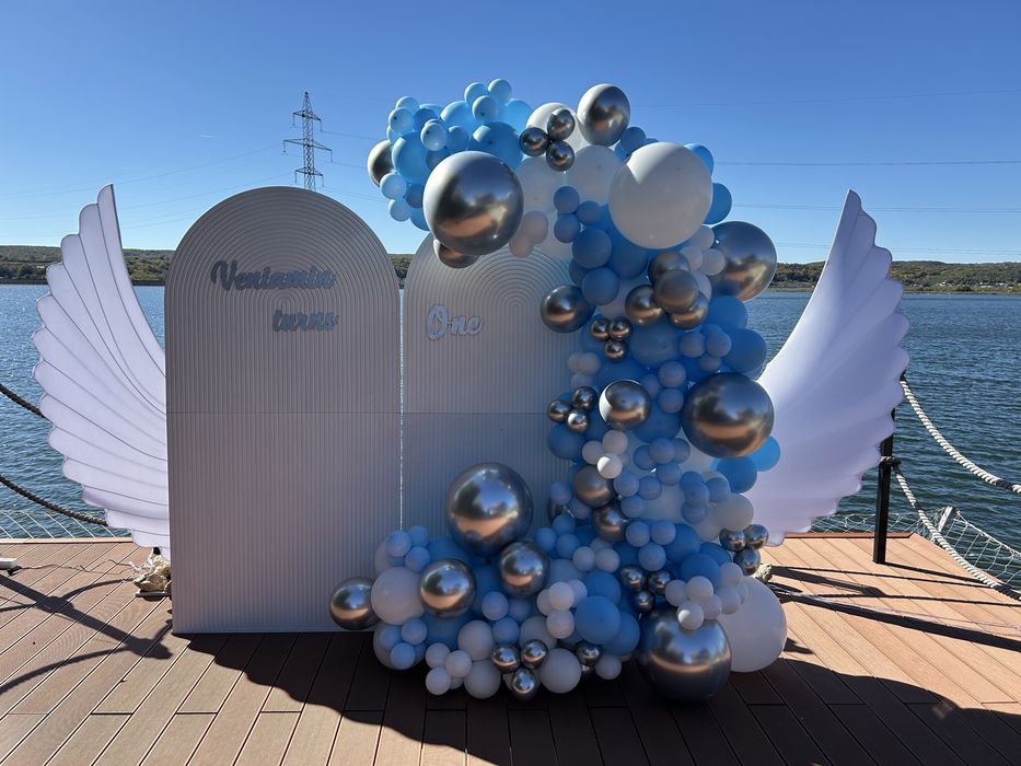 Arcada baloane/oglinda magica/photocorner paiete